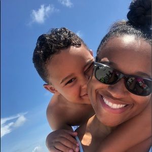 Meet your Posher, Brandy